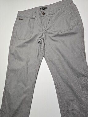 GAP Women's Light Gray Capris